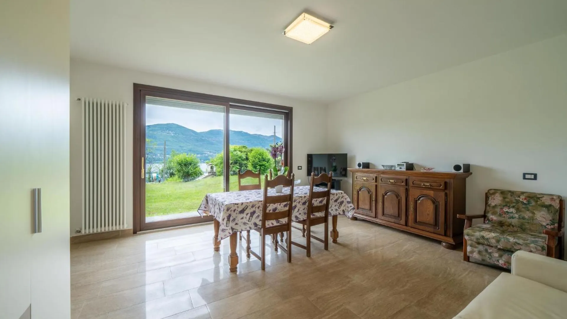 Apartment Tondo-1 By Interhome Castelveccana Italien